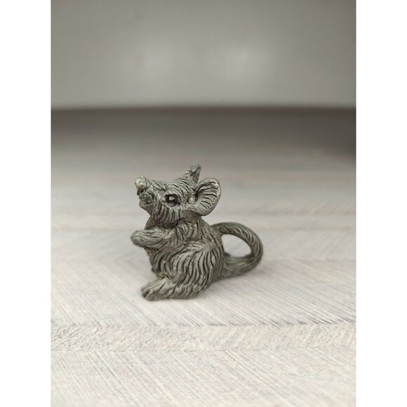 Cast Iron Mouse Figurine 2" Tall Decorative Collectible Rustic Charm - Picture 4 of 6